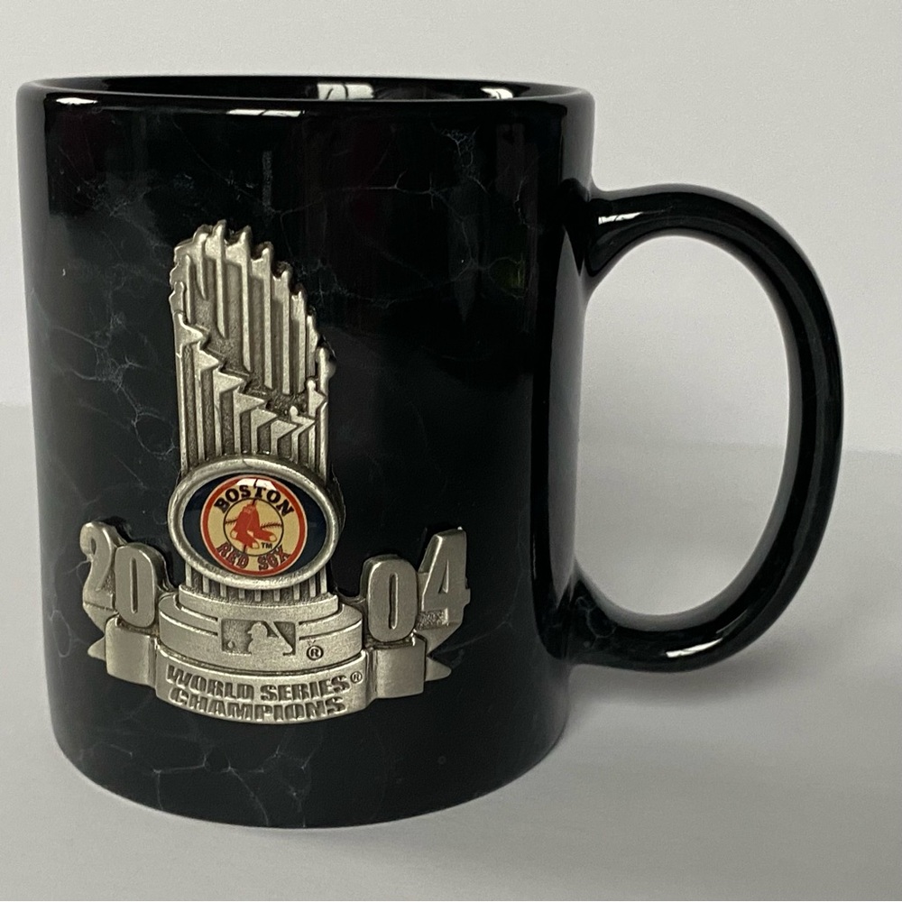 Boston Red Sox 2004 World Series Champions Mug Metal Trophy affixed on one side